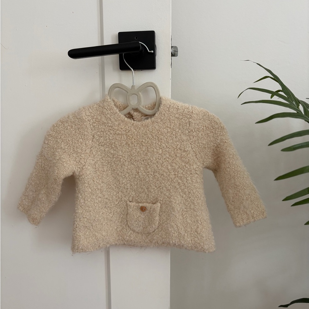 Zara Cream Fuzzy Kids Sweater with Front Pocket